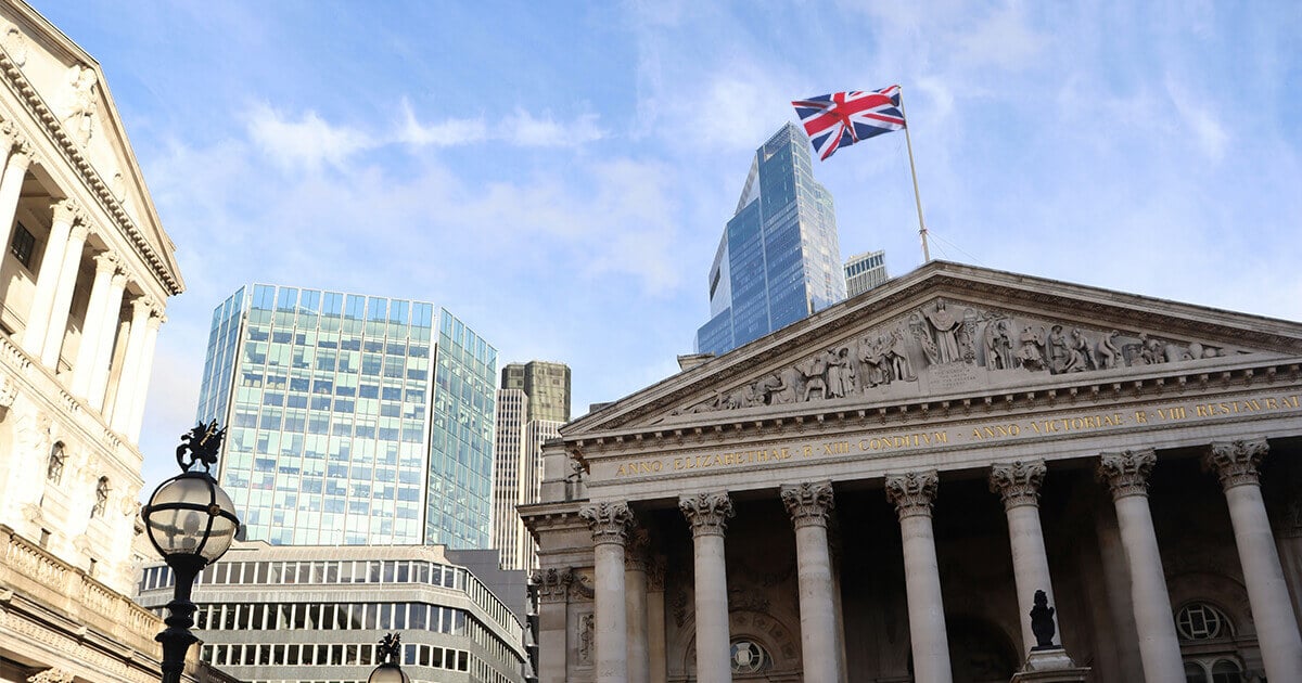 Need a UK Bank? Secure Accounts for Global Investors